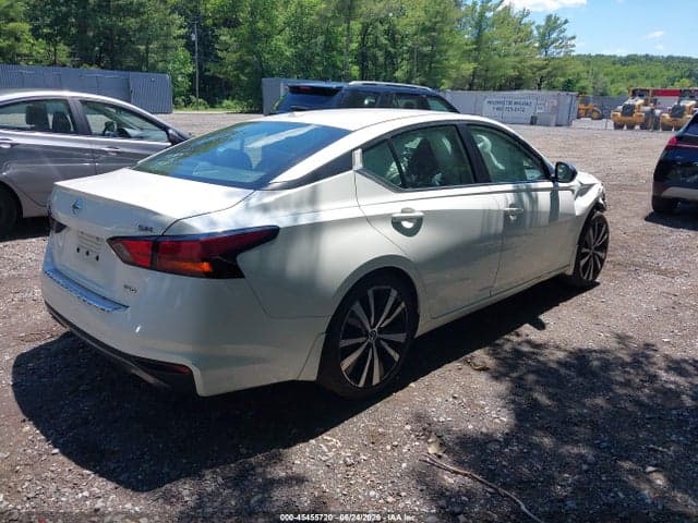 2019 NISSAN ALTIMA 2.5 SR 4