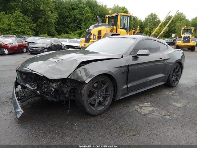 2018 FORD MUSTANG GT/GT PREMIUM 2