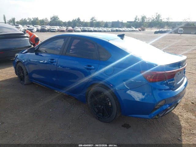 2022 KIA FORTE GT-LINE 3
