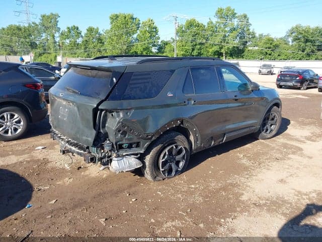 2023 FORD EXPLORER TIMBERLINE 4