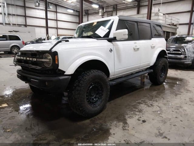 2022 FORD BRONCO OUTER BANKS 2