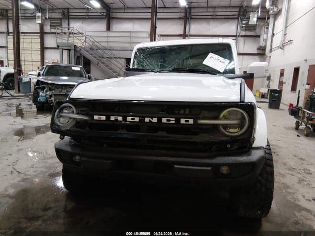 2022 FORD BRONCO OUTER BANKS 12