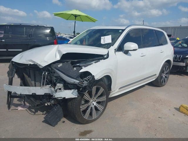 2023 VOLVO XC90 B6 2