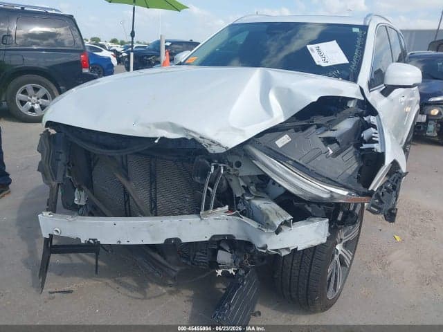 2023 VOLVO XC90 B6 6