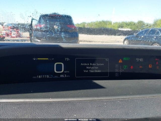 2017 TOYOTA PRIUS TWO 7