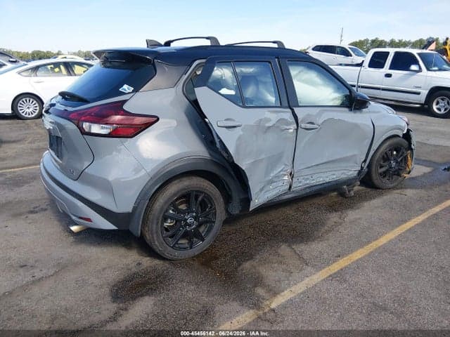 2022 NISSAN KICKS SR XTRONIC CVT 4