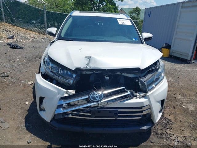 2017 TOYOTA HIGHLANDER LIMITED PLATINUM 6