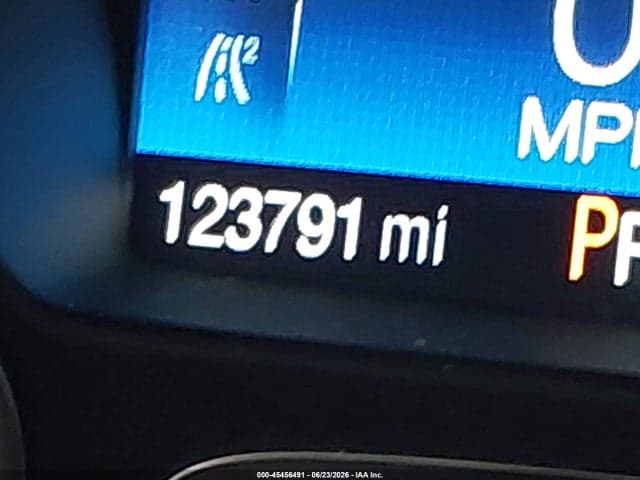 2017 FORD ESCAPE TITANIUM 16