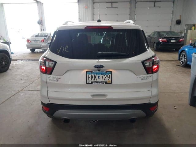 2017 FORD ESCAPE TITANIUM 17