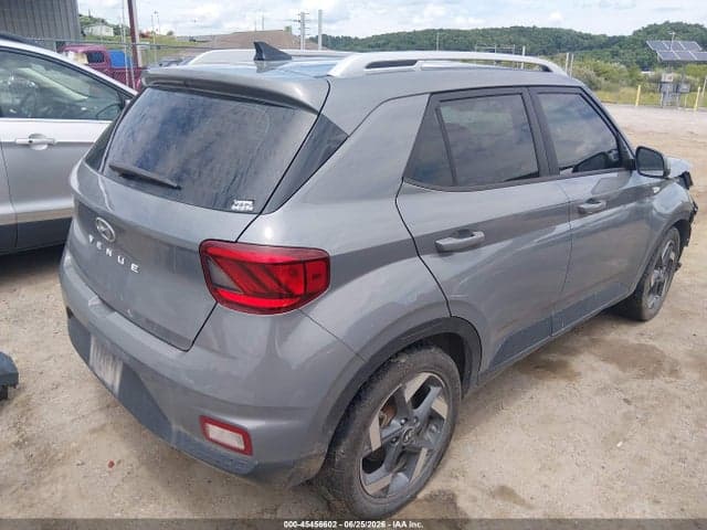 2022 HYUNDAI VENUE SEL 4