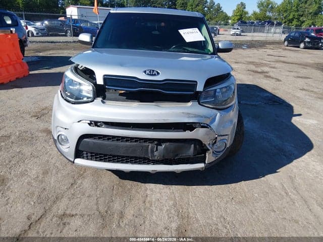 2019 KIA SOUL + 6