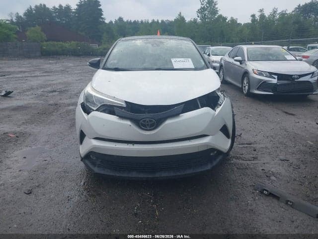 2018 TOYOTA C-HR XLE PREMIUM 12