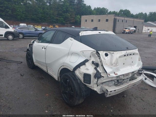 2018 TOYOTA C-HR XLE PREMIUM 3