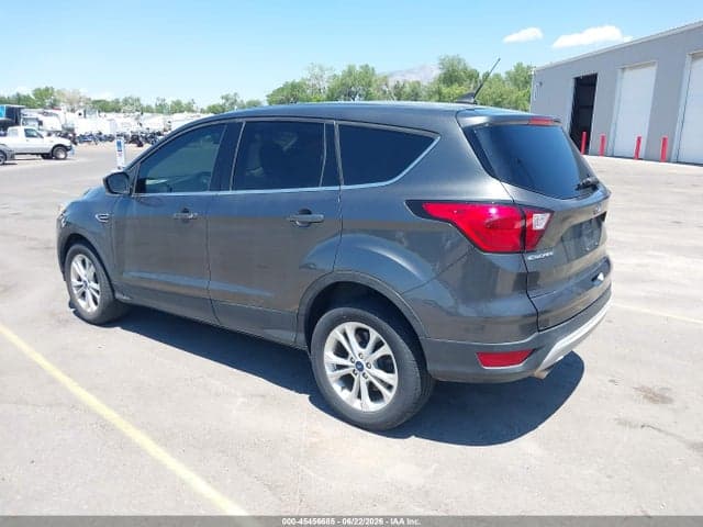 2019 FORD ESCAPE SE 3