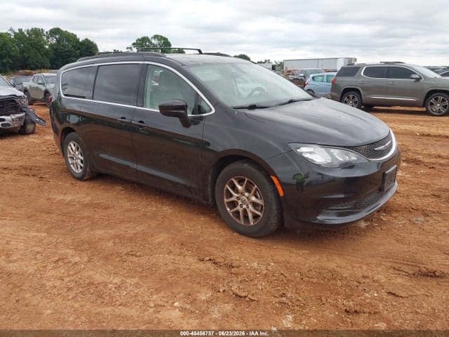 2021 CHRYSLER VOYAGER LXI 1