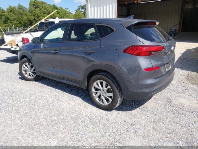 2021 HYUNDAI TUCSON SE 3
