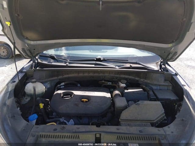 2021 HYUNDAI TUCSON SE 10