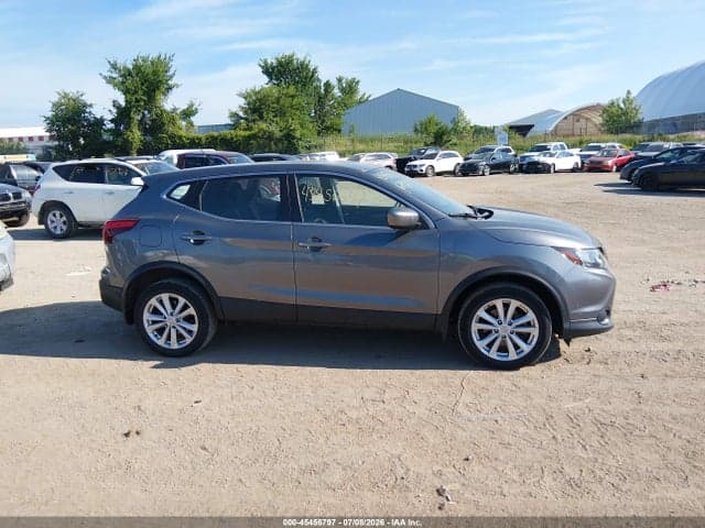 2017 NISSAN ROGUE SPORT S 13
