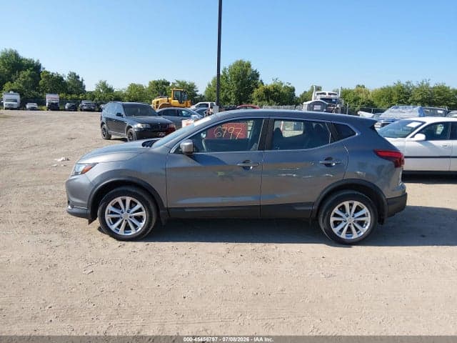 2017 NISSAN ROGUE SPORT S 14