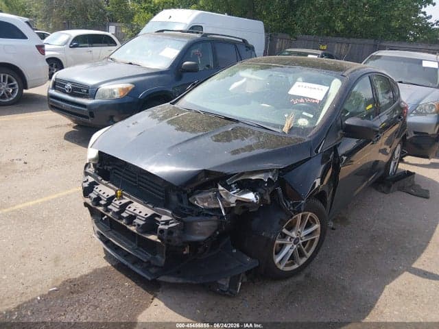 2018 FORD FOCUS SE 16