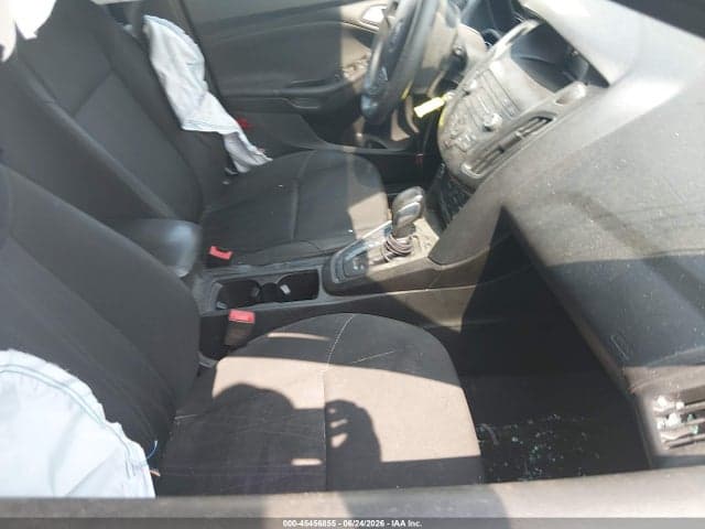 2018 FORD FOCUS SE 5