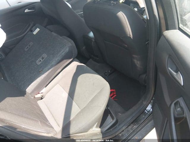 2018 FORD FOCUS SE 8