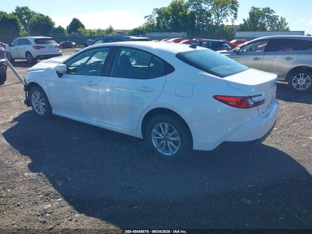 2025 TOYOTA CAMRY LE 3