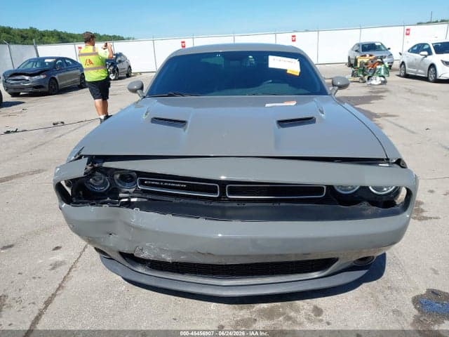 2017 DODGE CHALLENGER SXT 12