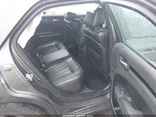 2017 CHRYSLER 300 300S 8