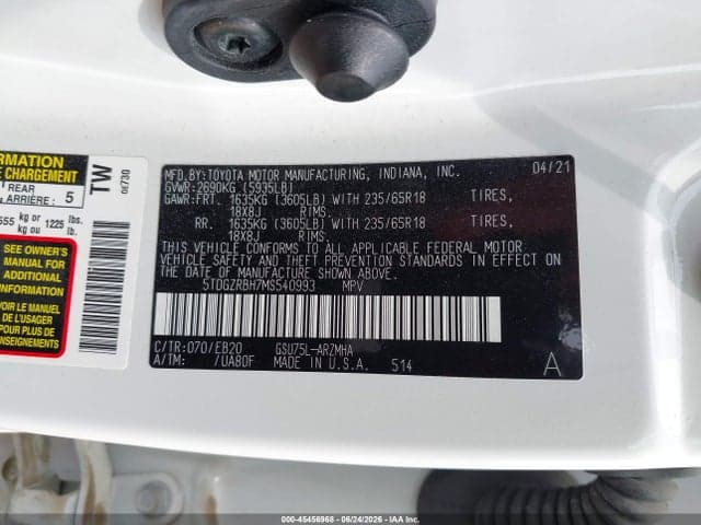 2021 TOYOTA HIGHLANDER XLE 9