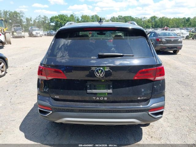 2024 VOLKSWAGEN TAOS 1.5T SE 16