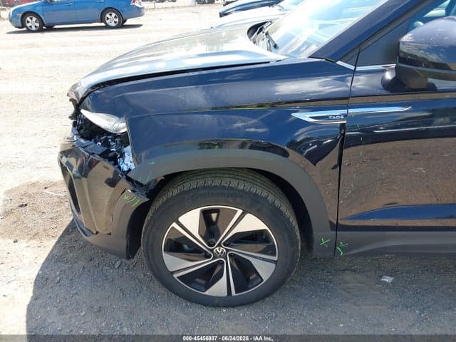 2024 VOLKSWAGEN TAOS 1.5T SE 17