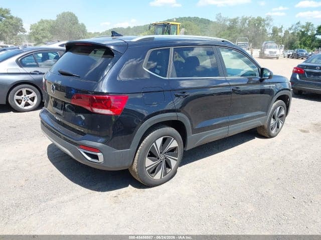 2024 VOLKSWAGEN TAOS 1.5T SE 4
