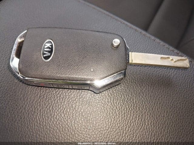 2020 KIA SOUL LX 11