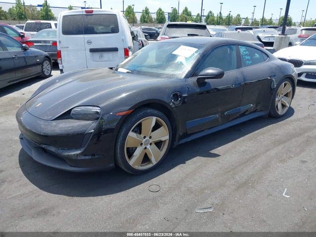 2022 PORSCHE TAYCAN 2