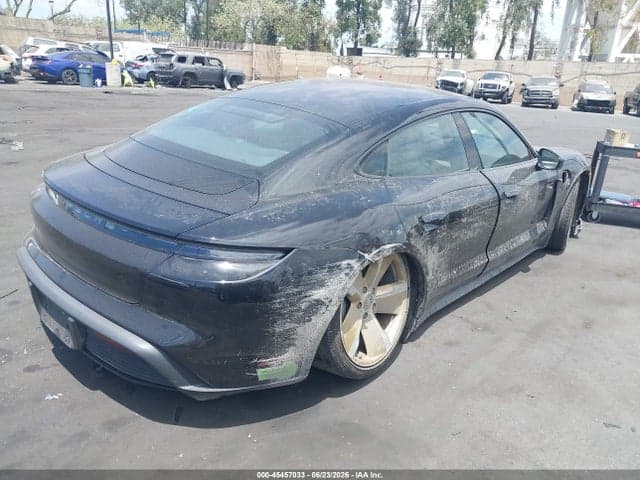 2022 PORSCHE TAYCAN 6