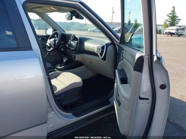 2021 KIA SOUL S 5