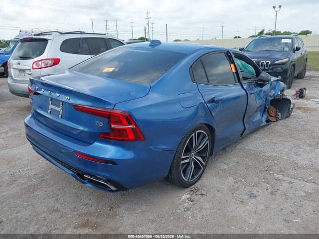 2021 VOLVO S60 T5 4