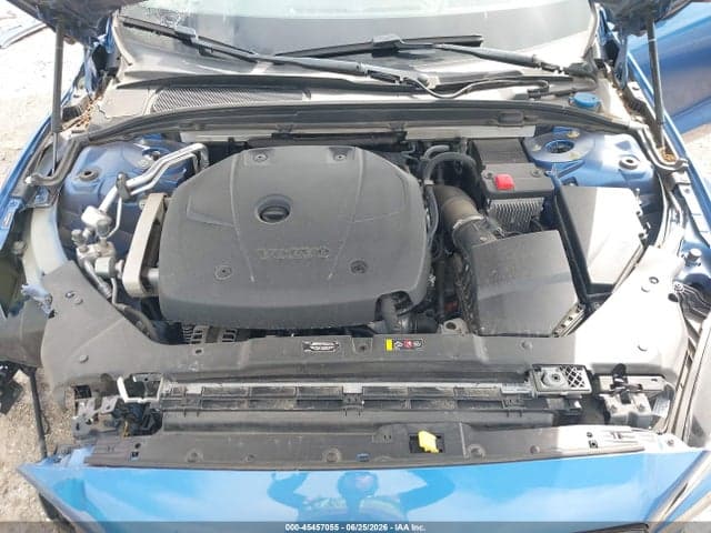 2021 VOLVO S60 T5 10