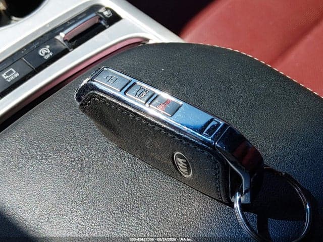 2021 KIA STINGER GT2 11