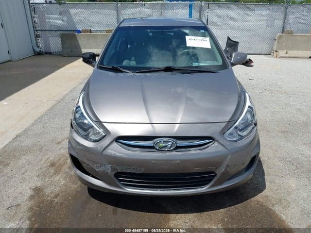 2017 HYUNDAI ACCENT SE 13