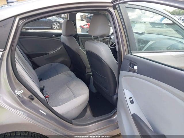 2017 HYUNDAI ACCENT SE 8