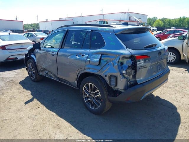 2026 TOYOTA COROLLA CROSS XLE 3