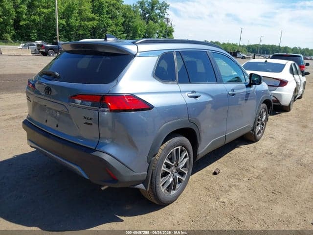 2026 TOYOTA COROLLA CROSS XLE 4