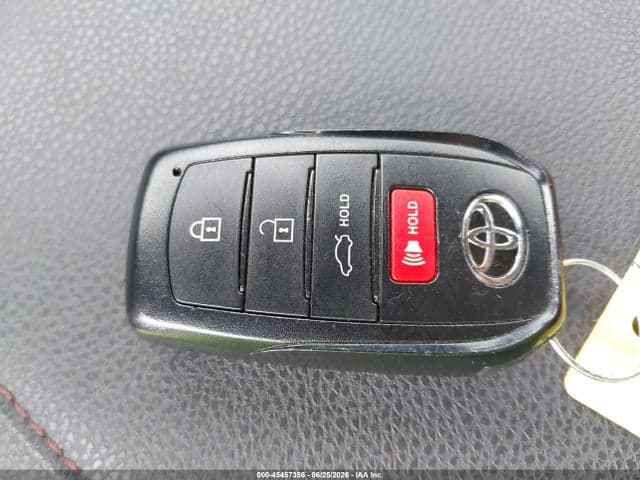 2026 TOYOTA CAMRY XSE 11