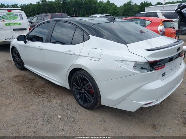 2026 TOYOTA CAMRY XSE 3