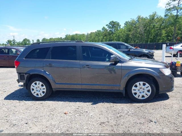 2019 DODGE JOURNEY SE 13