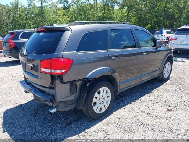 2019 DODGE JOURNEY SE 4