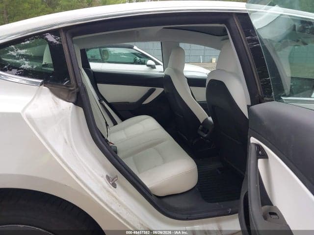 2019 TESLA MODEL 3 LONG RANGE/PERFORMANCE 8