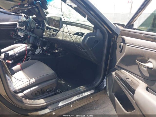 2024 LEXUS ES 300H 5